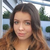 6 "Rosa Maclean" profiles