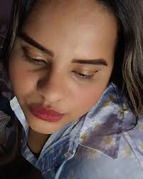 Se hace la que no me conoce.