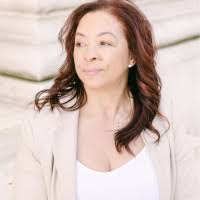 Morgan Rabe's Instagram, Twitter & Facebook