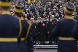 3.500 de militari români şi străini defilează. Foto Video Parada MilitarÄƒ De Ziua NaÈ›ionalÄƒ Ce Politicieni Au Fost In TribunÄƒ