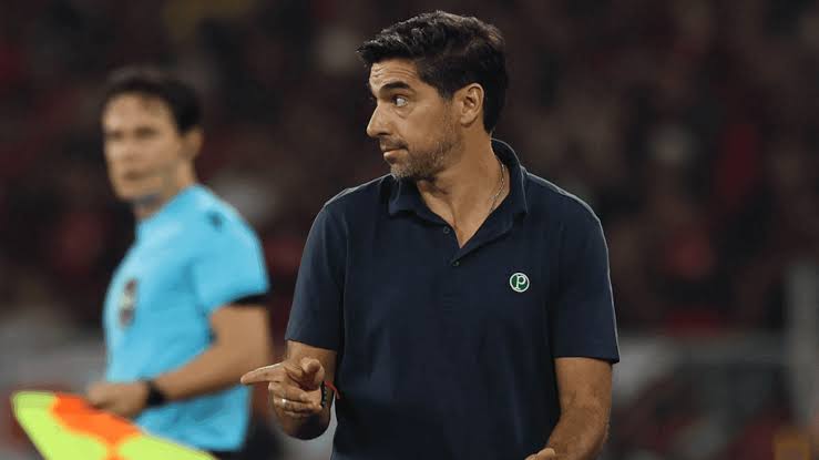 Abel justifica tática contra o Fortaleza e prega foco para o jogo de volta