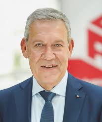 Robert Feiger bleibt IG BAU-Bundesvorsitzender