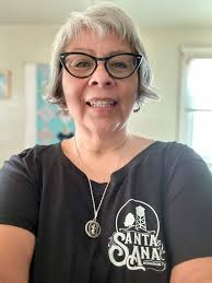 Our Neighbors of Santa Ana shirts have been worn by so many neighbors,  including City Commissioners, Councilmembers, and the Mayor. They are also  proudly worn far outside of Santa Ana because we