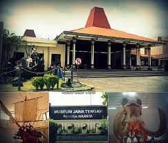 Often held exhibition for javanese traditional culture (e.g. Museum Ronggowarsito Di Semarang Jawa Tengah Daftar Co