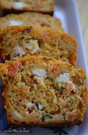 Cake A La Courgette Chevre En 2020 Cake Courgette Recette Cake Courgette Recettes De Cuisine