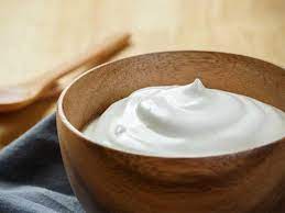 दही खाने के तुरंत बाद भूलकर भी ना खाएं ये 4 चीज़े वरना शरीर में जहर बन जाएगा