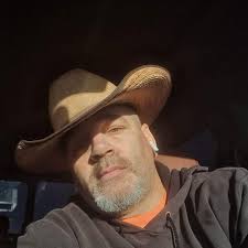 Post by Ryan Earl Ellisor (@13big88worm)