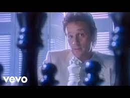 Murray head retourne au cinéma, notamment avec sur la route de nairobi de michael radford et un été d'orages de charlotte brändström, dont il signe également la. One Night In Bangkok Murray Head Last Fm