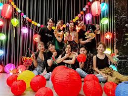 Noo phước thịnh đăng ảnh diện đồ đồng điệu với mai phương thúy và đua trend tôi chiều em để thả thính người đẹp. áº£nh Sao 30 9 Noo PhÆ°á»›c Thá»‹nh Khoac Vai Mai PhÆ°Æ¡ng Thuy Ngoi Sao