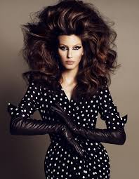 Green eyes look totally amazing fair skin: The Best Hair Colors To Complement Warm And Neutral Skin Tones