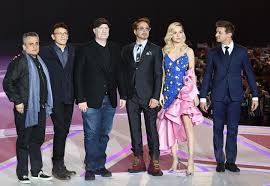Short Celebrities 11 Smallest Celebs In The World Who Magazine
