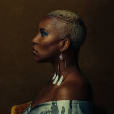 Liv Warfield