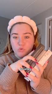 A perfect eye look starts with the right tools! ✨ The All Eyes Collection  by LimeLife x MYKITCO is complete with all the brushes you’ll need to  create a flawless look. Checkout Jackie’s eye makeup ...