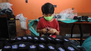 Gambar yang macam ni pon ada orang nak beli kalau kita upload! Cara Tepat Merawat Anak Yang Terkena Virus Corona