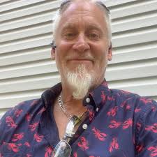 Good morning! I have a question for all the Husqvarna diehard fans… I have  a 372 XP and just purchased a 572 XP… On my 372, I just put an undaunted  custom