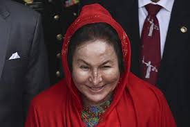 Rosmah was formerly married to abdul aziz nong chik. Rosmah Mansor Din Merican The Malaysian Dj Blogger