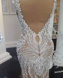 Cristales De Lujo Sirena Vestidos De Novia Sin Espalda Con Cuello En V Diamond Wedding Dress Wedding Dress Champagne Glamourous Wedding Dress