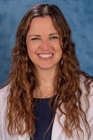 Alexis Kowalski's Instagram, Twitter & Facebook