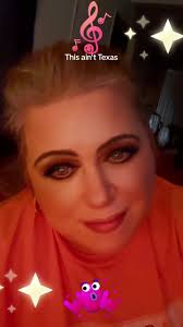 This ain't Texas#kingsqueensnation #lorefieldfam #fyp #Duet @Rhondarb5...