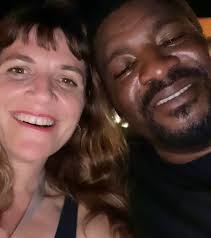 Dana Flora Levy (@dana_levy_studio) • Instagram-Fotos und -Videos