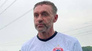 Dan Wolfgang's Instagram, Twitter & Facebook