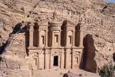 مدونة نوتيتيا | العجائب والغرائب في الدنيا