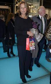 O julgamento de ricardo salgado foi novamente adiado, desta vez para dia 6 de julho. 1 27 Estreia Da Pela Peca Pobre Milionario Foto Ricardo Santos Lux 2 27 Anabela Teixeira Estreia Da Pela Peca Pobre Milionario Foto Ricardo Santos Lux 3 27 Anna Westerlund E Pedro Lima Estreia Da Pela Peca Pobre Milionario Foto