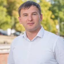 Mihai Olărescu (@Mihaiolarescucimislia) • Facebook