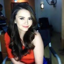 Angelica panganiban—or claudia buenavista in pangako sa 'yo—shocked audiences when she appeared the former cosmo cover girl also posted this photo collage made by a fan, comparing her new 'do for whatever reason angelica decided to chop her hair, we say it was a fantastic decision. 10 Angelica Panganiban Ideas Angelica Hair Styles Filipina Beauty