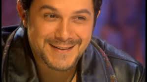 Alejandro Sanz hace vibrar al Wanda en el inicio de su gira