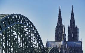 Gutachten zu missbrauch im erzbistum köln | schwere vorwürfe gegen hamburger bischof heße. Missbrauch Bauer Kritisiert Erneut Erzbistum Koln Neues Ruhr Wort