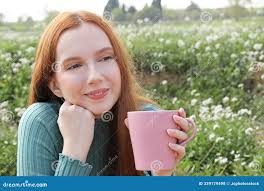 1,076 Sipping Flowers Stock Photos
