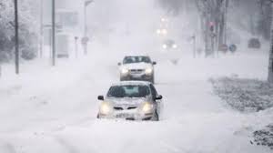 O pictograma cu starea vremii, temperatura reala si cea resimtita, scurta descriere a conditiilor atmosferice, probabilitatea de precipitatii, cantitatea de precipitatii, umiditatea aerului, viteaza vantului, rafale de vant (viteza maxima a vantului), directia vantului. Vremea In TimiÈ™oara Pe Ore Hotel Transit Oradea