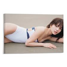 Amazon.co.jp: 南里美希 セクシ 美人で美脚 モデル 女優 水着 写真 画像 ーポスター 可愛いしさト現代 印刷 版画 壁掛け 壁の絵  部屋飾り24x36inch(60x90cm) : ホーム＆キッチン