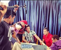 One writer with expert knowledge of anthropology tells us what it is, and we know as we read his account that, however true it may be as far as it goes, it yet leaves untouched much undiscovered territory. Slot Lestary Andai Itu Takdirnya