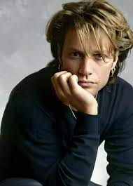 Réflexions sur Jon Bon Jovi des années 80/90 ? : r/VindictaRateCelebs