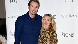 According to padman, she's so close with shepard and wife kristen bell that. Kristen Bells Ehemann Dax Shepard Nach 16 Jahren Ruckfallig Geworden