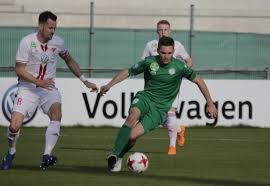 János hahn was born on the 15 march 1995, and is a hungarian football player, who currently plays for paksi se. Hahn Janos Remek Mutatokat Ert El Teol