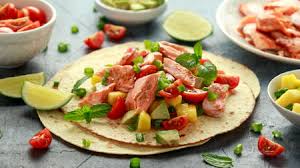 Serve with a lime wedge on the side. Foto Von Salmon Fish Tacos With Mango Id 154765565 Lizenzfreie Bild Stocklib