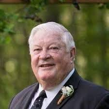 Kenneth Ashlock's Instagram, Twitter & Facebook