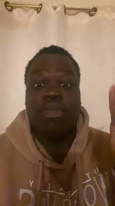 Desmond Walker (@desmondwalkerofficial)