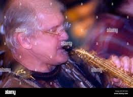 Clarinet artist hi-res stock photography and images