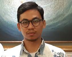Bukan hanya ibadah sholat namun juga untuk kegiatan ibadah yang lain, seperti untuk kegiatan dakwah danpengajaran agama, bermusyawarah tentang urusan umat dan. Membangkitkan Ekonomi Berbasis Masjid