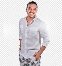 He began singing at the age of fifteen, and began his professional career by joining a family band, which later released its first album. Wesley Safadao Dress Shirt Brazil Singer 0 Dress Shirt Tshirt White Png Pngegg