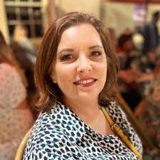 Robin Crozier's Instagram, Twitter & Facebook