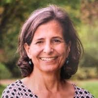 Karen Haddock's Instagram, Twitter & Facebook