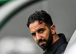 My weekend without premier league is like a tea without sugar 😭💔