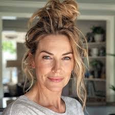 Desiree Daly's Instagram, Twitter & Facebook