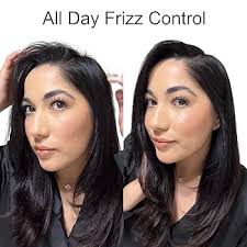 Amazon.com: Beau Matte Hair Clay Pomade for Texturing and Hair Styling, No  Shine Frizz Control, Long Lasting, Water-Based Flake Free Finish for Men  and Women, 4 oz : Beauty & Personal Care