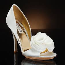 Badgeley Mishka Randall Wedding Shoes 37 Off Retail White Bridal Shoes Badgley Mischka Shoes Wedding White Wedding Shoes